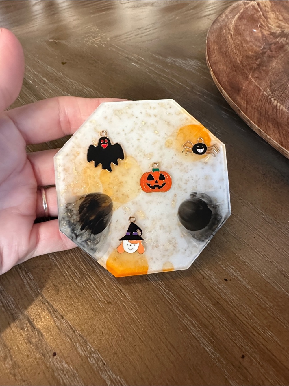 🎃Marbled 🎃Resin Coaster Set in Orange, Black & White - Picture 9 of 10